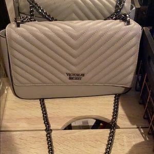 New matching Victoria’s Secret purse and wallet